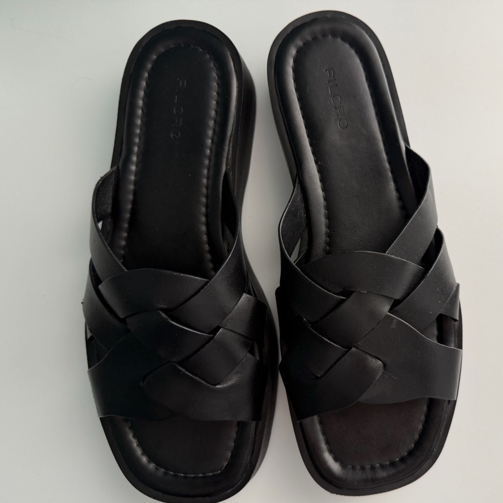 Pilcro Black Leather Woven Slide Sandals